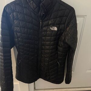 The North Face Women's Black Puffer Jacket